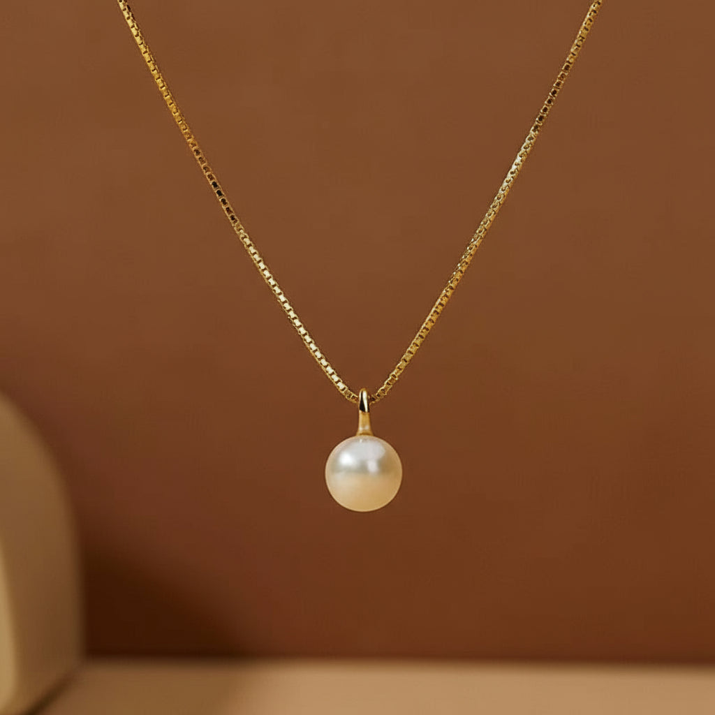 925 Sterling Silver Light Luxury 18K Gold Plating Shell Imitation Pearl Pendant Necklace Women Fashion Clavicle Chain Jewelry