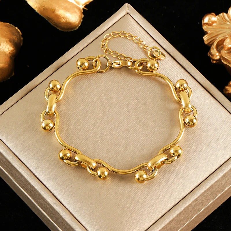 316L Stainless Steel Gold Color Bracelet Bangle Jewelry Charm Metal Texture 18 K Plated Heart Wrist Chain for Women