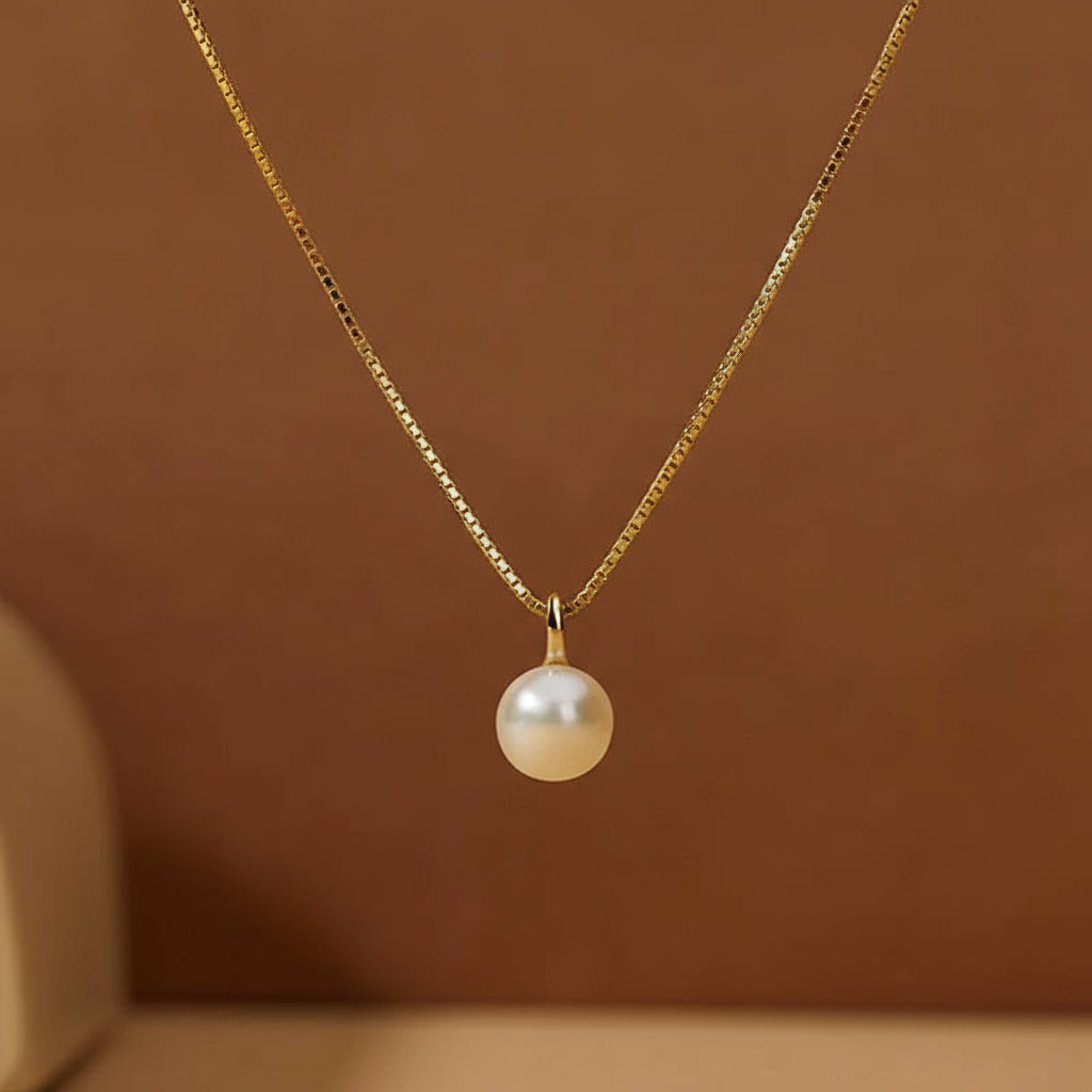 925 Sterling Silver Light Luxury 18K Gold Plating Shell Imitation Pearl Pendant Necklace Women Fashion Clavicle Chain Jewelry