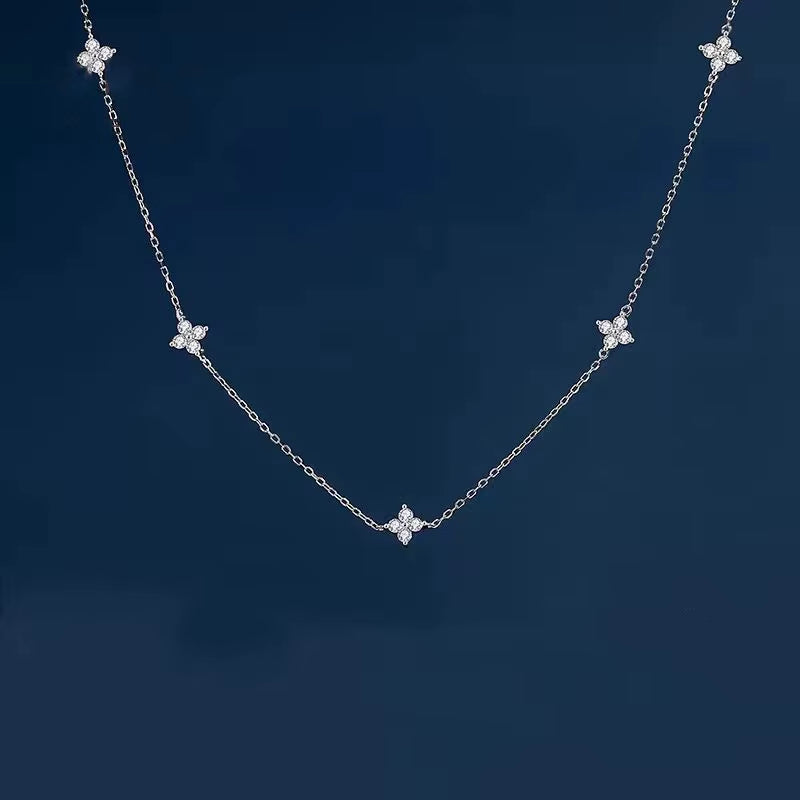 Gorgeous Four-Leaf Flower Inlaid Zircon Chain Necklace for Women Elegant Luckly Choker Party Jewelry Birthday Gifts