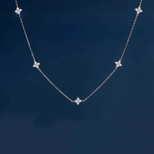 Gorgeous Four-Leaf Flower Inlaid Zircon Chain Necklace for Women Elegant Luckly Choker Party Jewelry Birthday Gifts