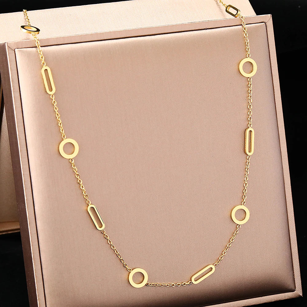 Minimalist Round Pendant Necklace