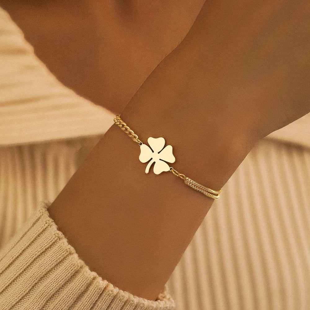 Stainless Steel Bracelets Classic Lucky Clovers Pendant Hip Hop Bracelet for Women Jewelry Non-Fading High-Quality Everyday Wear
