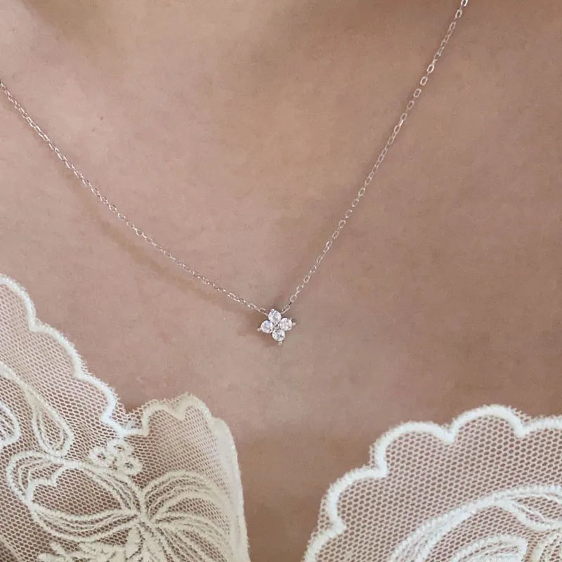 New Simple 925 5A Zircon Four Leaf Certified Choker Pendant Solid Sterling Silver Women'S Charm Fine Jewelry Gift Wholesale