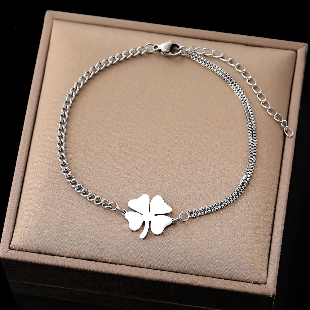 Stainless Steel Bracelets Classic Lucky Clovers Pendant Hip Hop Bracelet for Women Jewelry Non-Fading High-Quality Everyday Wear