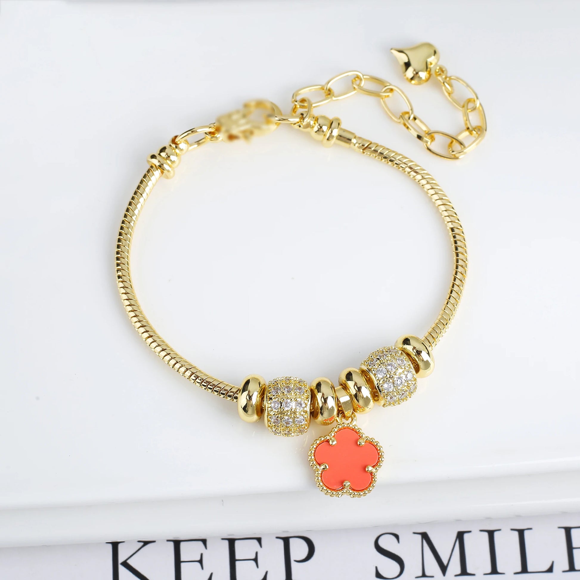 Jewelry 2024 Luxury New 5 Leaf Grass Bracelet Women'S Wedding Party Bracelet Unique Chain Woven Accessories