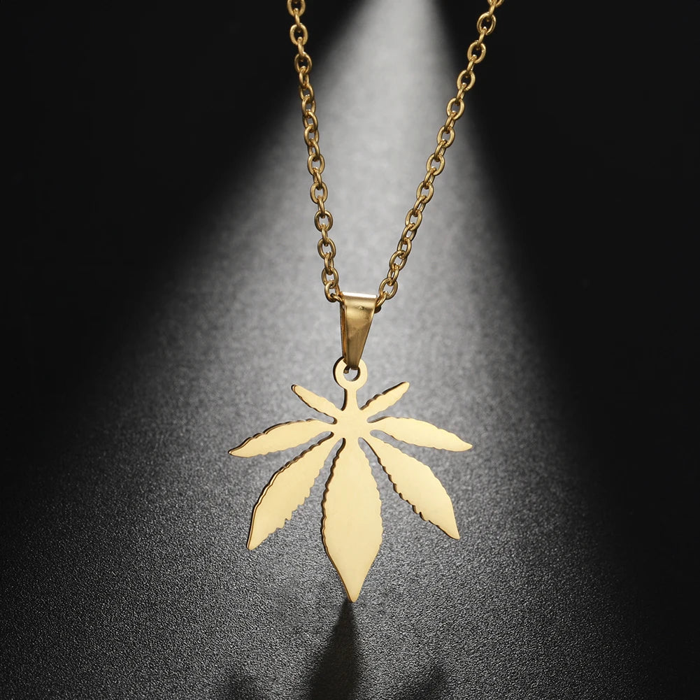 Maple Leaf Necklace Autumn Fall Winter Chain Gift for Woman Man Cold Color Stainless Steel Pendant Fashion Jewelry Accessories