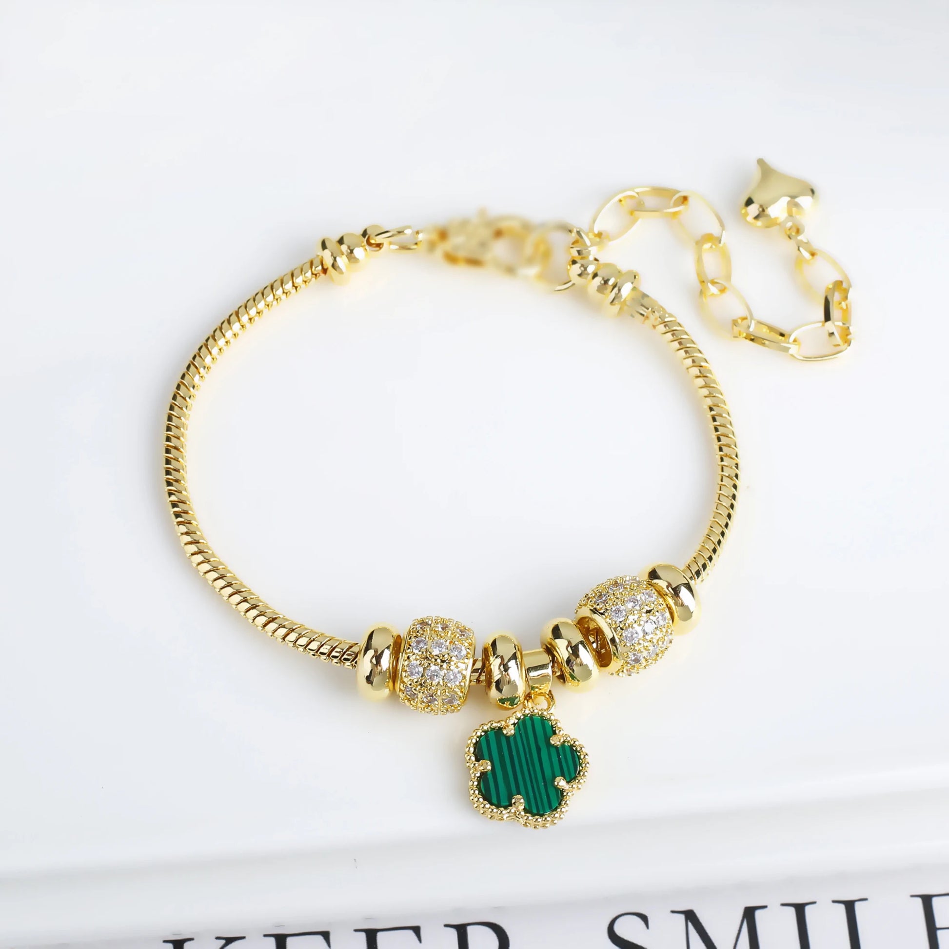 Jewelry 2024 Luxury New 5 Leaf Grass Bracelet Women'S Wedding Party Bracelet Unique Chain Woven Accessories